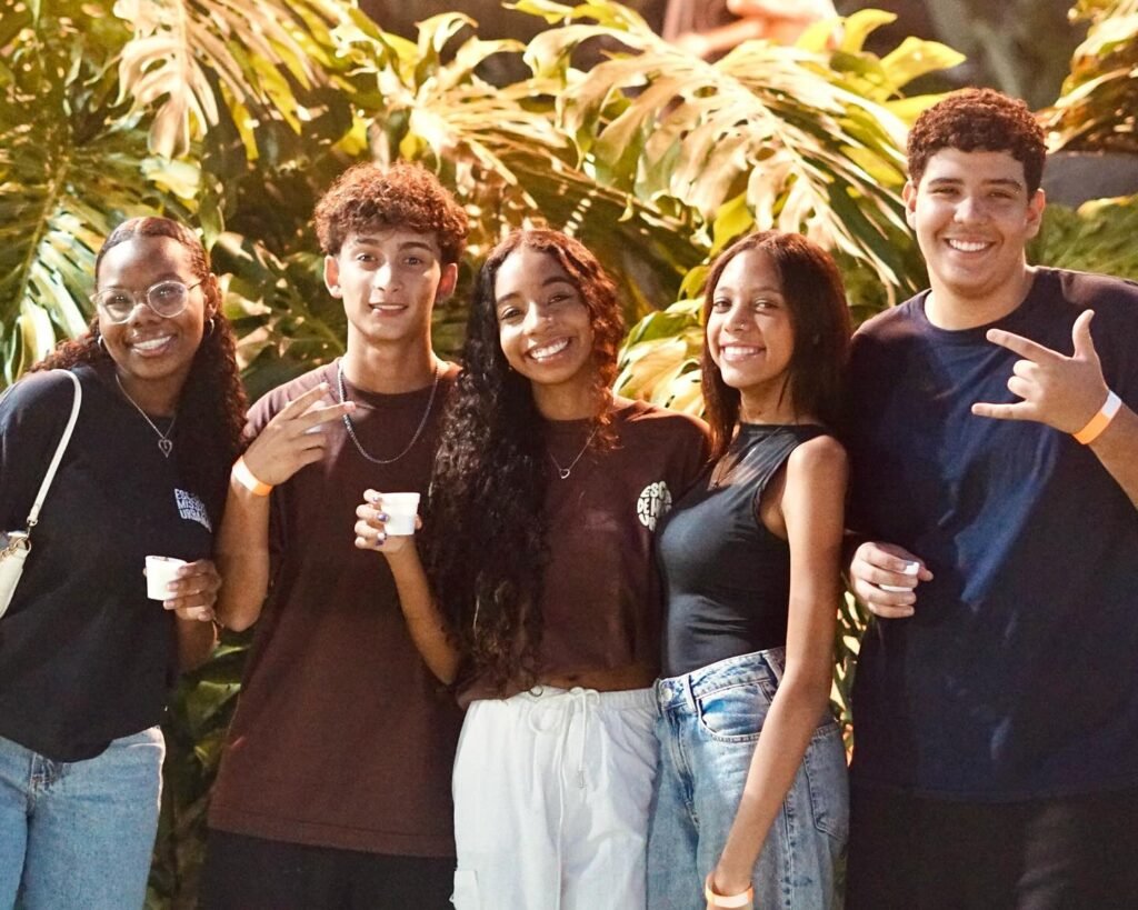 WAY - Adolescentes de 12 a 17 anos